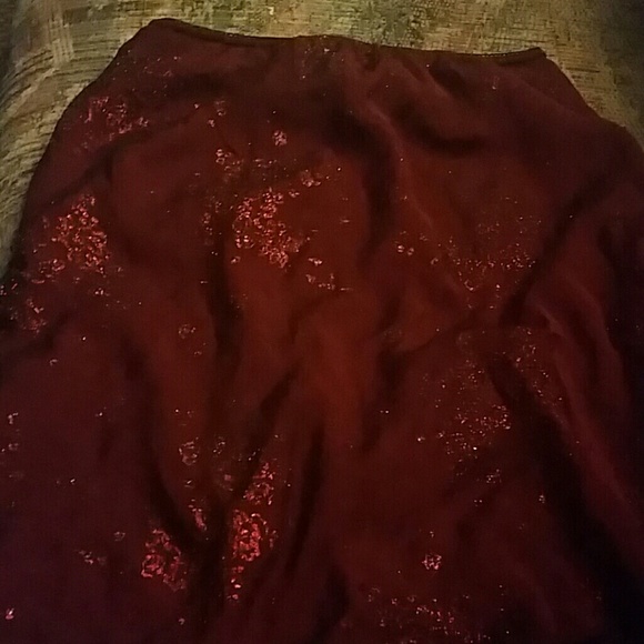 Gdresses skirt - Picture 1 of 4